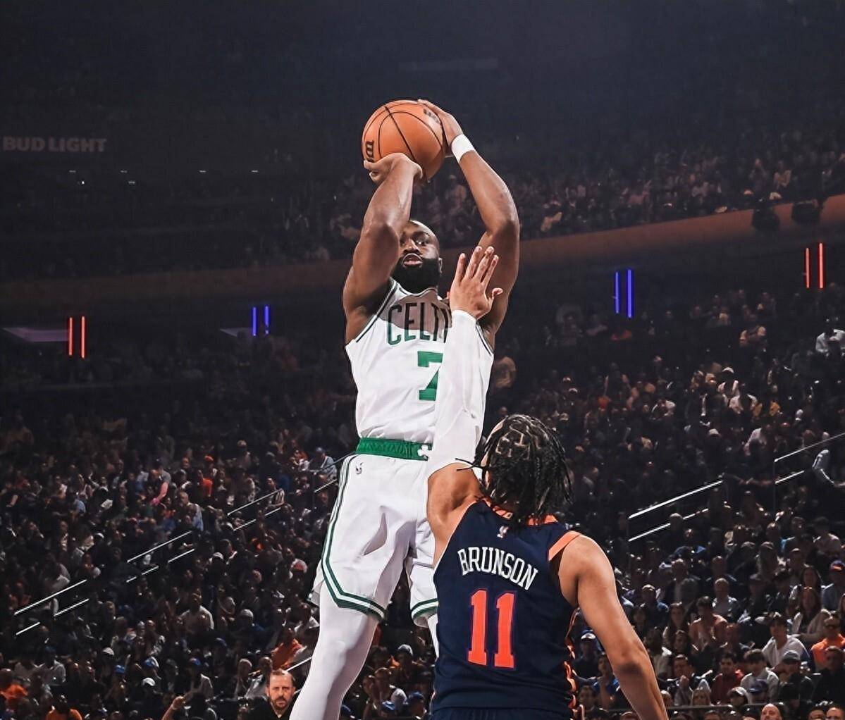 九游体育入口-传奇英雄盖伦装备阵容