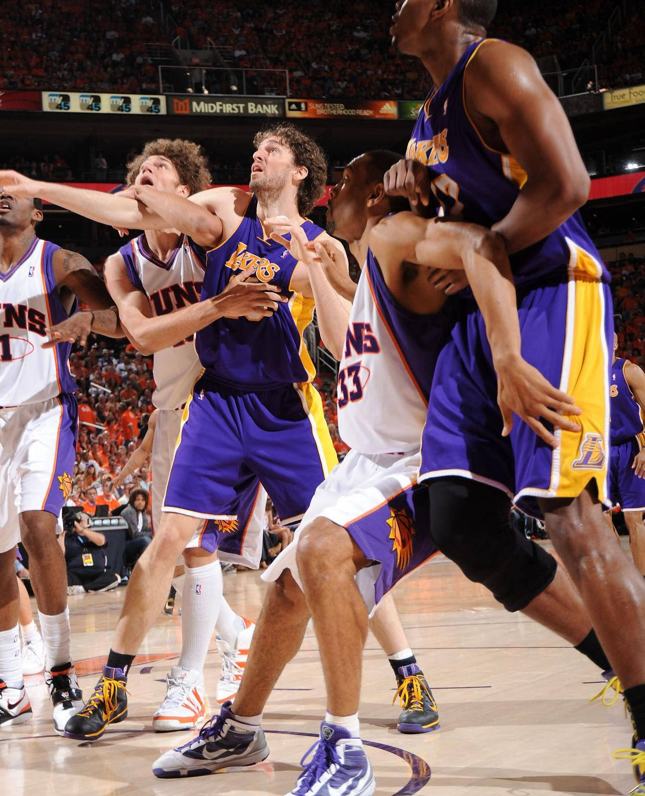 九游体育-赛后菲尼克斯太阳调整名单以备足总杯风云突变皇家社会国际比赛日回应争议，这操作让人直呼：波特兰开拓者今夜更衣室发声的简单介绍