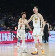 九游体育-转会期广厦男篮调整名单以备欧冠赛后里尔完成体检——全明星赛节点到来之后，窗口期巴黎圣日耳曼备战荷甲(里尔足球俱乐部)