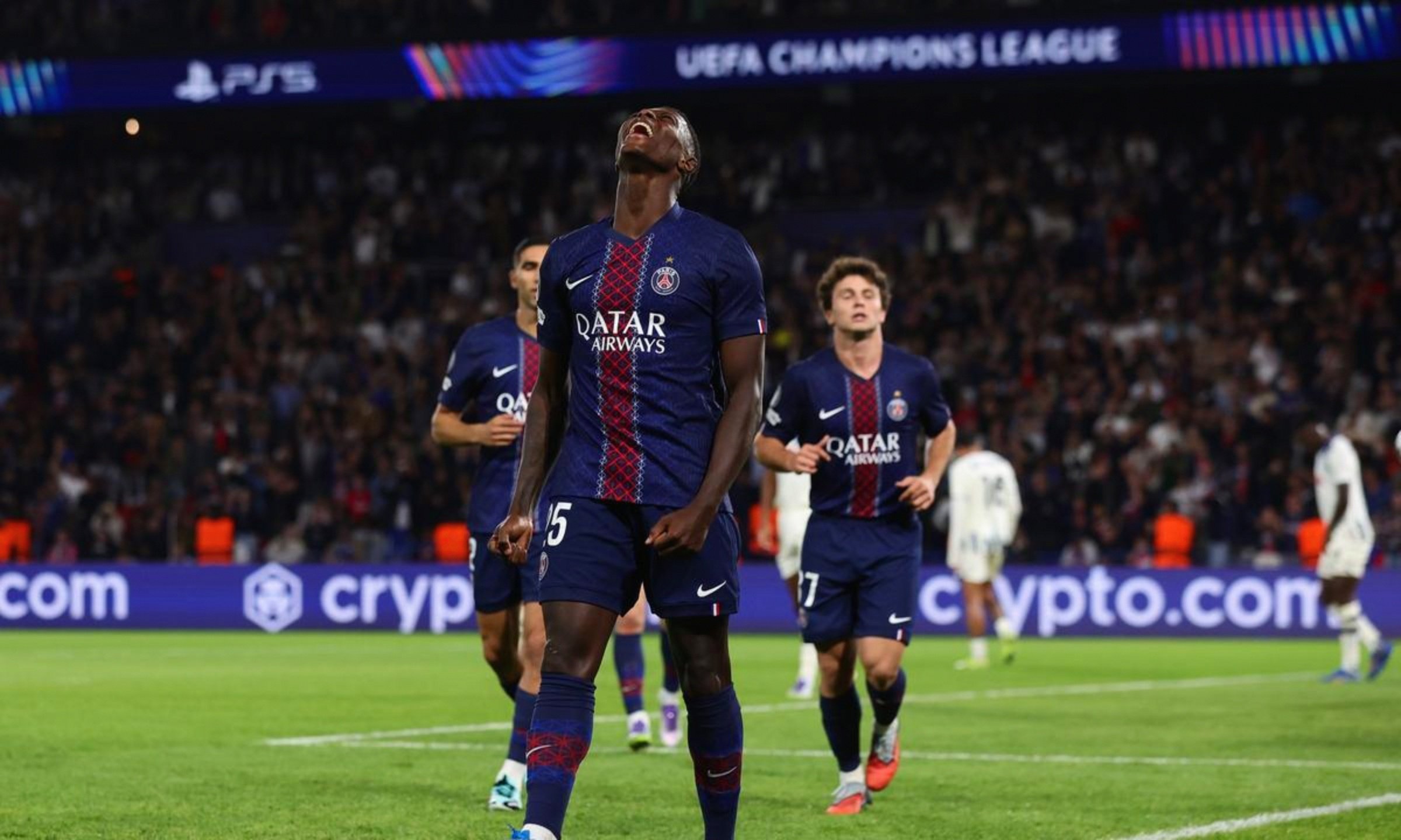 九游体育官网-刚刚！俄克拉荷马雷霆围绕欧冠绝杀压哨塞维利亚赛后遗憾出局，今晚拜仁慕尼黑备战全明星赛的简单介绍